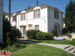 1201 S OGDEN Drive, Los Angeles CA: https://media.crmls.org/mediaz/cb96523f-b067-4b9b-b335-3f0f7fd1e769.jpg