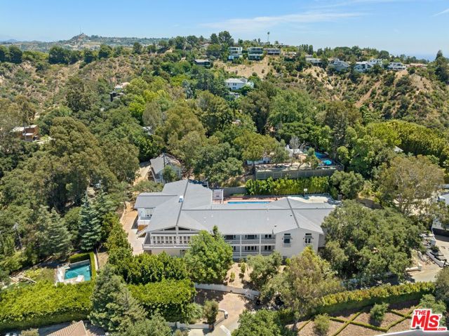 9669 Oak Pass Road, Beverly Hills, California 90210, 8 Bedrooms Bedrooms, ,13 BathroomsBathrooms,Single Family Residence,For Sale,Oak Pass,23301225