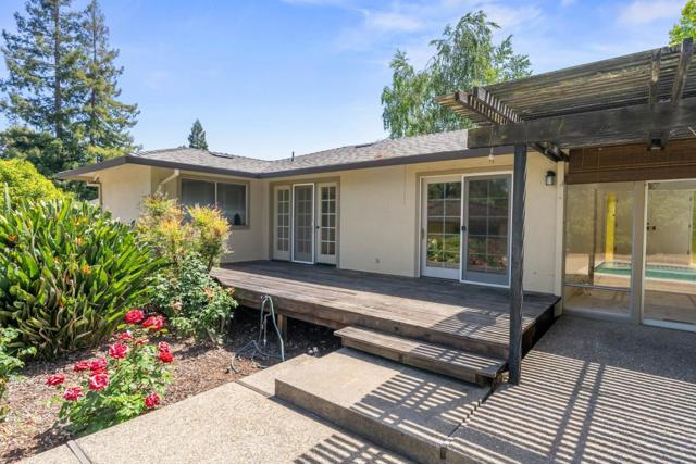 19363 Athos Place, Saratoga CA: https://media.crmls.org/mediaz/cb985ef9-bb98-4034-ad51-a5c93f2c0e33.jpg
