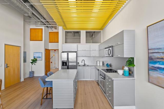 Detail Gallery Image 7 of 31 For 550 Seagaze Dr #19,  Oceanside,  CA 92054 - 1 Beds | 1 Baths