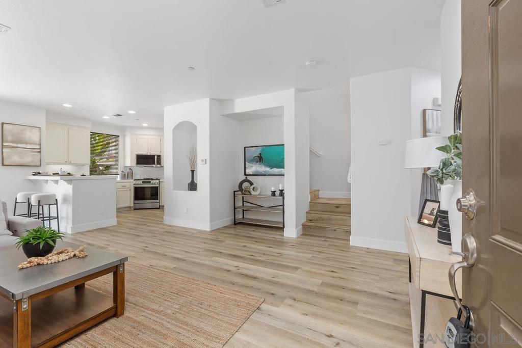 191 Aurora Ave - photo 4