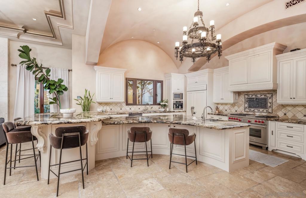 MLS #250035345SD image #6