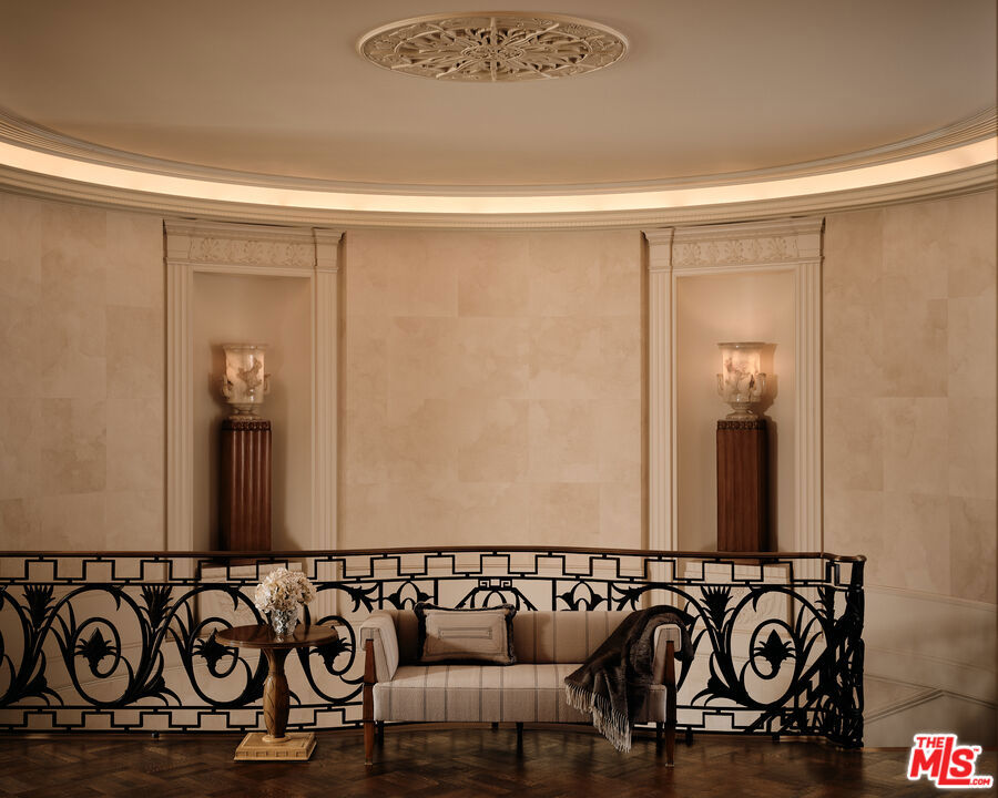 MLS #25572981 img 17