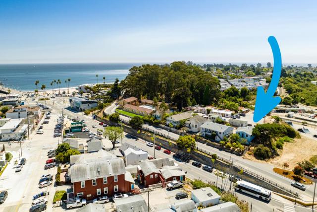102 W Cliff Drive, Santa Cruz CA: https://media.crmls.org/mediaz/cb9a112c-f2e9-4d6e-8332-dc829de2e8fc.jpg