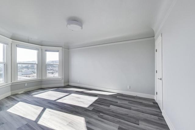 811 Oak Street, San Francisco CA: https://media.crmls.org/mediaz/cb9a2496-a7ba-483a-a7d9-ff758a7e73ee.jpg