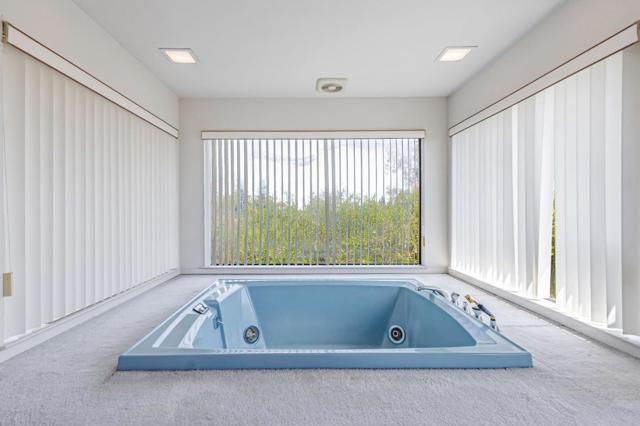 1440 Kring Way, Los Altos CA: https://media.crmls.org/mediaz/cb9b0e8e-478e-47b8-b70c-1207d136c032.jpg
