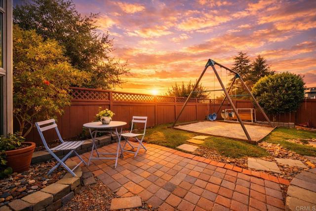 Detail Gallery Image 39 of 40 For 18383 Chetenham Ct, Rancho Bernardo (San Diego),  CA 92128 - 5 Beds | 3 Baths