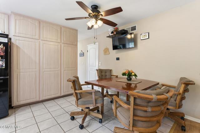 3366 Blue Ridge Court, Westlake Village CA: https://media.crmls.org/mediaz/cb9e15e3-e943-4600-9aa9-e32d527d7507.jpg