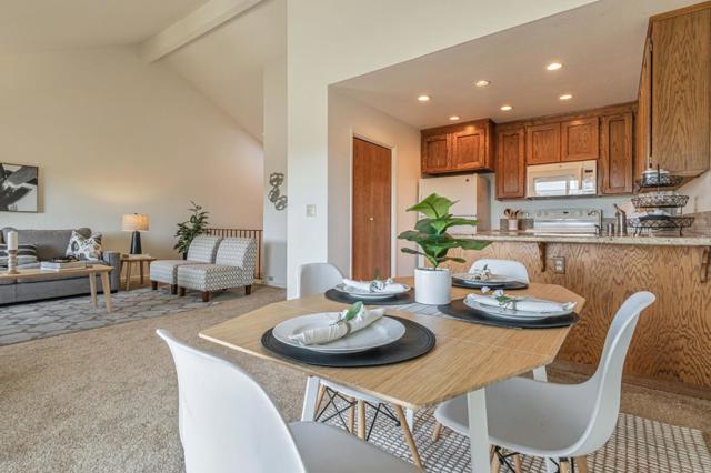 127 Arabian Way, Scotts Valley CA: https://media.crmls.org/mediaz/cb9e4d2d-e46c-40d9-88f7-6e4523a3c60c.jpg