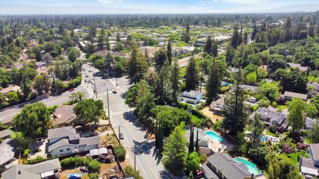 374 W Edith Avenue, Los Altos CA: https://media.crmls.org/mediaz/cb9f1949-f9ee-415c-af3f-aca80d225157.jpg