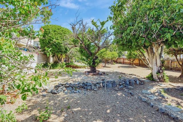 315 California Avenue, South San Francisco CA: https://media.crmls.org/mediaz/cb9fbbc0-3014-46b4-9d30-76d08fac5773.jpg