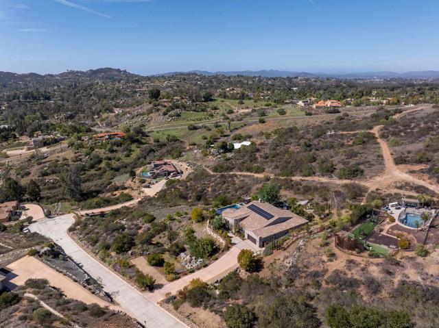 14516 Highcrest Ct, Poway, California 92064, 4 Bedrooms Bedrooms, ,3 BathroomsBathrooms,Single Family Residence,For Sale,Highcrest Ct,250020895SD