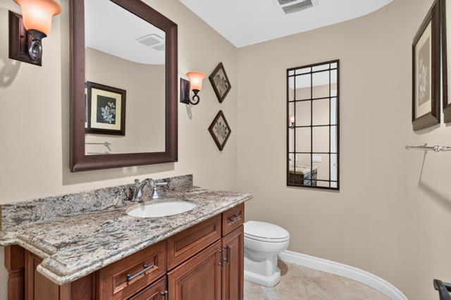 38364 Zinnia Lane E, Palm Desert, CA 92211