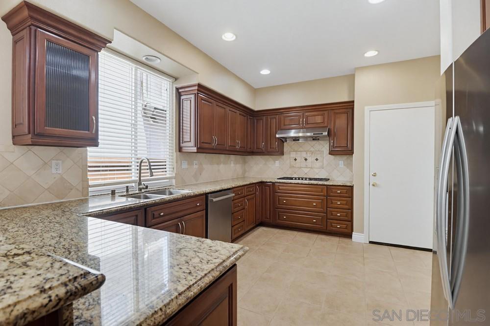 11951 Cypress Valley Dr - photo 18