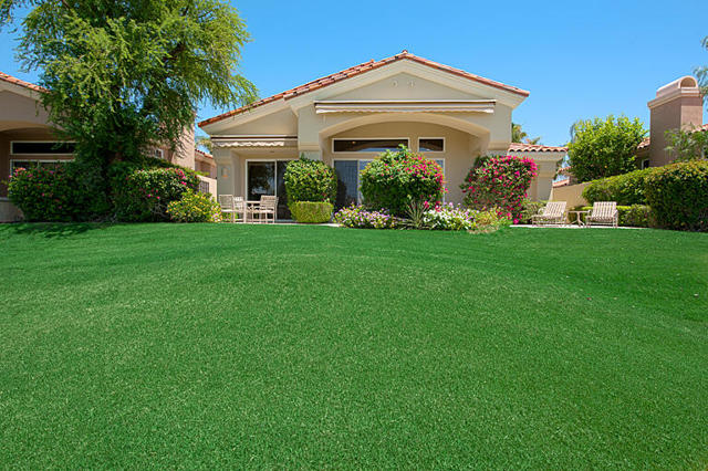 379 Tomahawk Drive, Palm Desert CA: https://media.crmls.org/mediaz/cba0ebc6-c8d6-4cb9-8075-12ec05e3179e.jpg