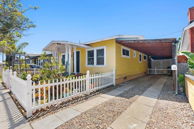 Detail Gallery Image 4 of 22 For 4570 Texas Street, San Diego,  CA 92116 - 2 Beds | 1 Baths