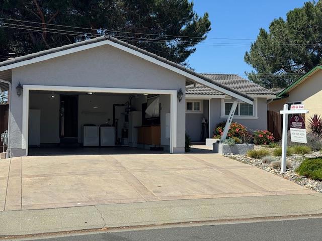 1559 Mount Diablo Avenue, Milpitas CA: https://media.crmls.org/mediaz/cba3a1ec-76c0-438e-859d-fa146976ab14.jpg