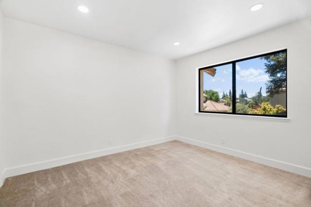 17535 Serene Drive, Morgan Hill CA: https://media.crmls.org/mediaz/cba52f79-c559-45d6-b80e-1c7aa66c8497.jpg