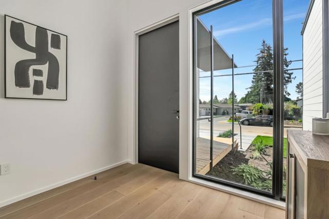 Image 6 of 60 For 2160 Menalto Avenue