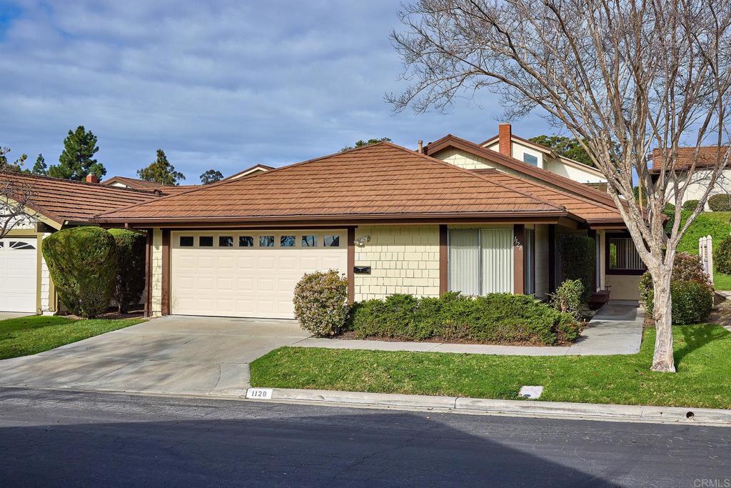 1128 Calle Del Baston - photo 2