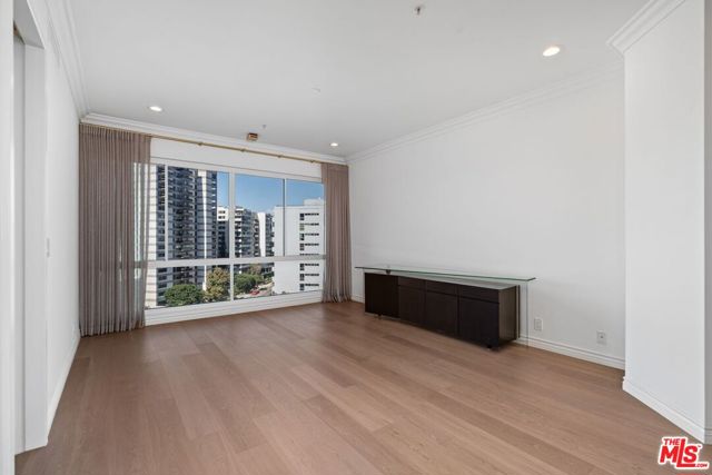 10490 Wilshire Boulevard, Los Angeles CA: https://media.crmls.org/mediaz/cba6bdf6-ff8c-463e-9c4a-042903d31505.jpg