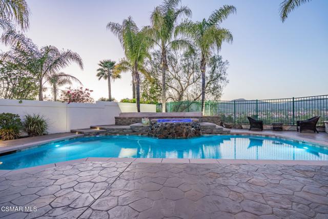 691 Larchmont Street, Simi Valley CA: https://media.crmls.org/mediaz/cba74b75-fceb-43f2-9e12-ca0b9a9b7b1b.jpg