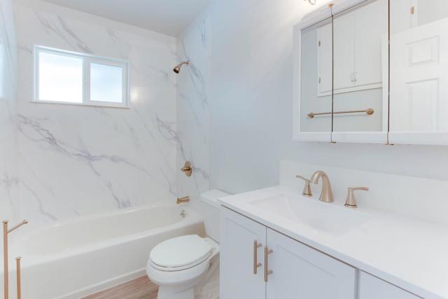 1261 Highland Drive, Hollister CA: https://media.crmls.org/mediaz/cba94969-b35c-4d90-b4df-82623868cd2d.jpg
