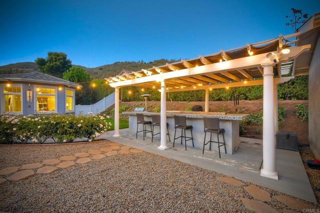 Detail Gallery Image 50 of 71 For 2507 Walinca Way, Vista,  CA 92084 - 4 Beds | 4 Baths
