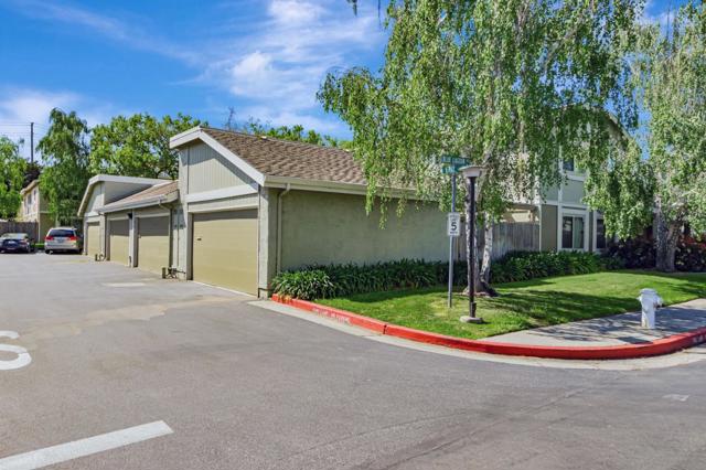 4254 Erie Court, Santa Clara CA: https://media.crmls.org/mediaz/cbab235f-9bfb-4f7a-8e61-232cd21ea4f0.jpg