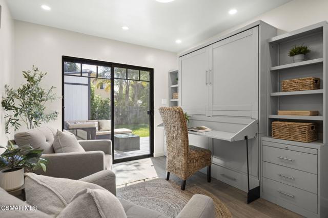 240 N Padre Juan Avenue, Ojai CA: https://media.crmls.org/mediaz/cbab97d0-fc24-499b-8ee0-2af5e2f12f7c.jpg