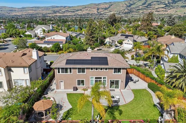 2696 SEQUOIA CREEK Drive, San Jose CA: https://media.crmls.org/mediaz/cbaba782-772e-4154-bcf7-c014d0138601.jpg