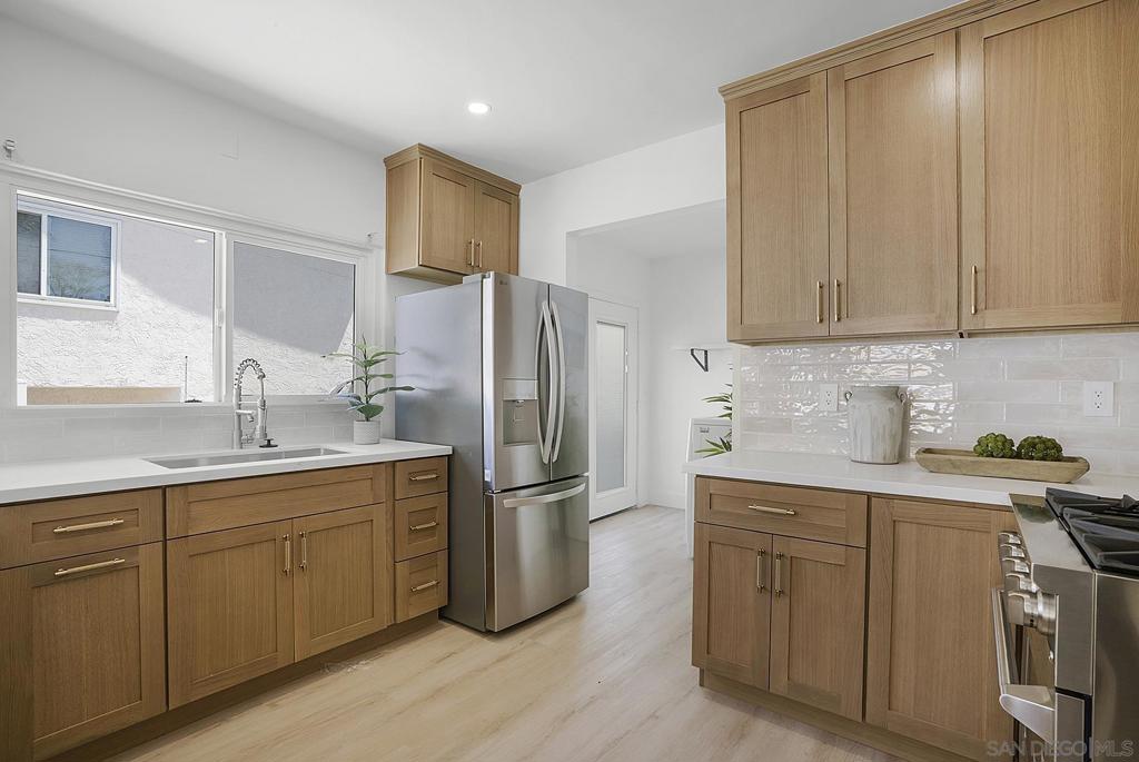 3296 Talbot - photo 3
