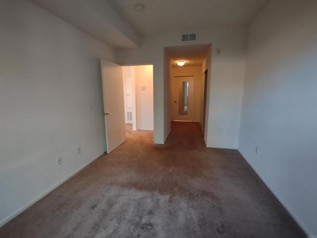 Detail Gallery Image 7 of 10 For 14530 Camino De La Luna #1,  San Diego,  CA 92127 - 1 Beds | 1 Baths