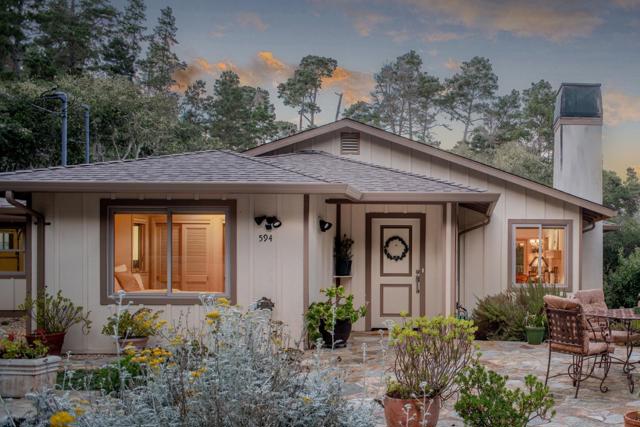 594 Viejo Road, Carmel CA: https://media.crmls.org/mediaz/cbada2bc-6681-488b-9073-c6339821b8ce.jpg