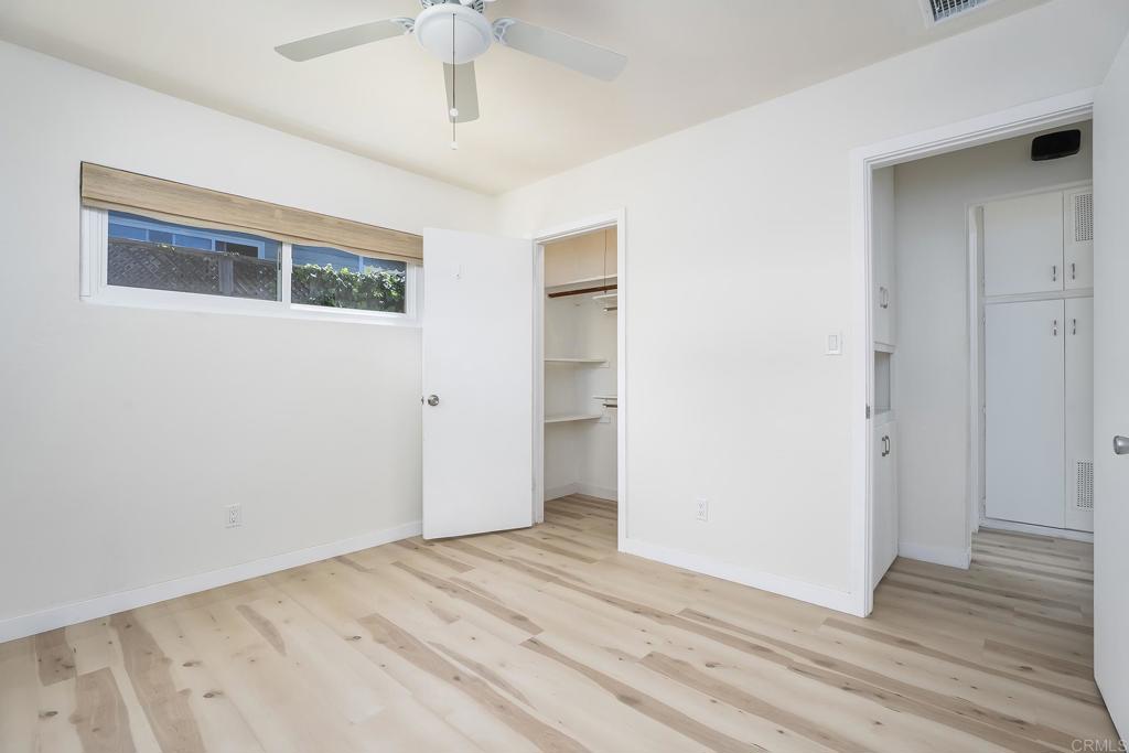 4552 Point Loma Avenue - photo 15