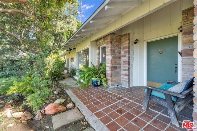 13084 Blairwood Drive photo 8