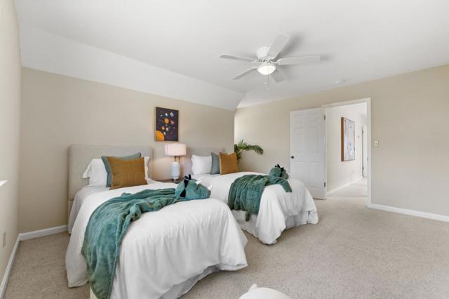 10980 New Avenue, Gilroy CA: https://media.crmls.org/mediaz/cbb090d6-e393-493f-92ce-f02752e59d55.jpg