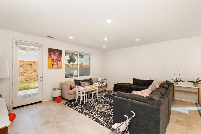 14226 Revana Lane, Beaumont CA: https://media.crmls.org/mediaz/cbb0e27f-d9e1-4578-b2ab-955f408932b4.jpg