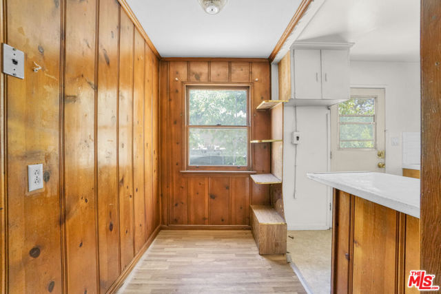 6833 Simpson Avenue, North Hollywood CA: https://media.crmls.org/mediaz/cbb15b8d-c890-4c27-8d8e-ae5777f3c0fa.jpg