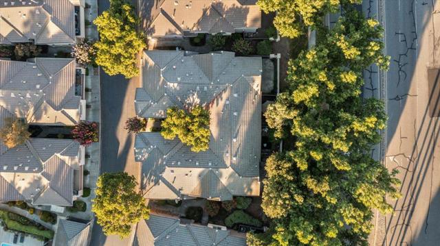328 Ribbonwood Avenue, San Jose CA: https://media.crmls.org/mediaz/cbb1c471-126c-4135-b6ef-306dcef6fc1e.jpg