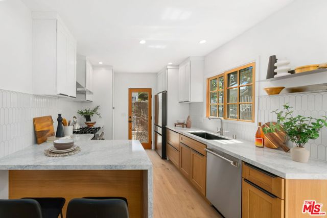 617 Micheltorena Street, Los Angeles CA: https://media.crmls.org/mediaz/cbb42c1a-8c2b-49bc-ae1f-858df26e61f6.jpg