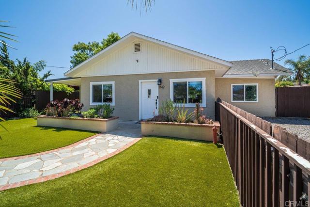 Detail Gallery Image 1 of 1 For 1612 Hanson Ln, Ramona,  CA 92065 - 3 Beds | 1 Baths