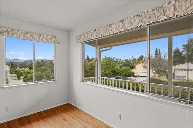 Detail Gallery Image 9 of 57 For 936 W 3rd Ave, Escondido,  CA 92025 - 3 Beds | 1 Baths