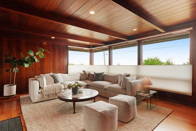1004 W Cliff Drive, Santa Cruz CA: https://media.crmls.org/mediaz/cbb4d834-54dd-444f-8095-c468a3b5afd9.jpg