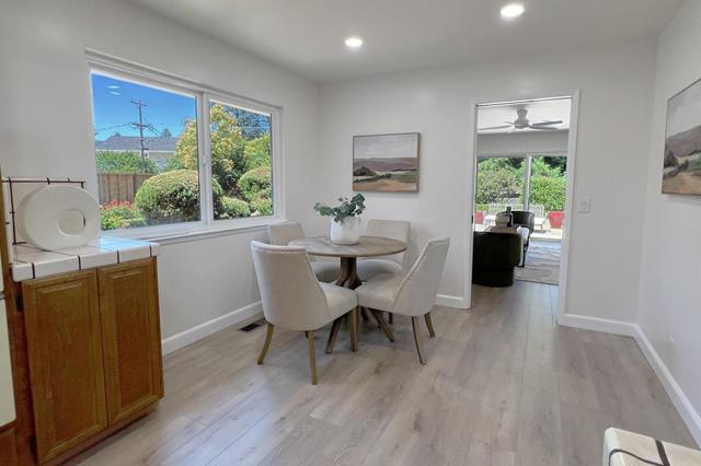 12141 Viewoak Drive, Saratoga CA: https://media.crmls.org/mediaz/cbb5055c-d5a5-4b73-b3b6-5d95f3d2a6f1.jpg