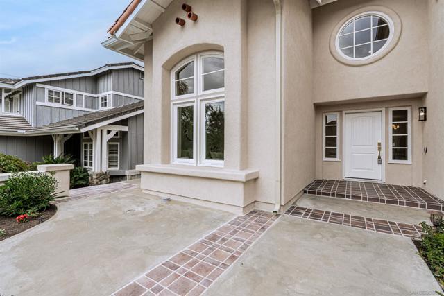 4436 Heritage Glen, San Diego CA: https://media.crmls.org/mediaz/cbb772d0-2ec0-49c4-8fde-a83a7d8c341b.jpg