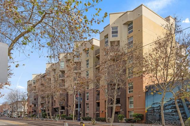 1225 ISLAND AV, San Diego CA: https://media.crmls.org/mediaz/cbb7c8a8-37d6-4b1a-8de3-339ca8e9e130.jpg