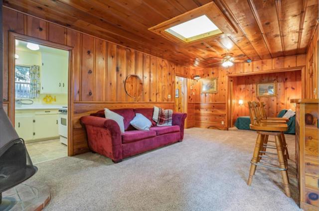 17290 Big Basin Way, Boulder Creek CA: https://media.crmls.org/mediaz/cbb9860f-298f-4d6f-9482-1abc995ad033.jpg