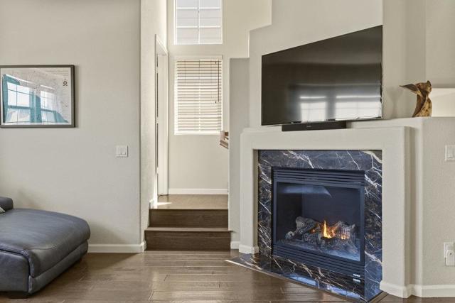978 Martin Trail, Daly City CA: https://media.crmls.org/mediaz/cbba0c15-0208-47aa-b771-4c7111c483b6.jpg