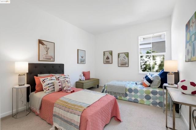 1165 Cottage Ln, Hercules CA: https://media.crmls.org/mediaz/cbbb0e12-d29f-4080-baec-4dd8abbded23.jpg